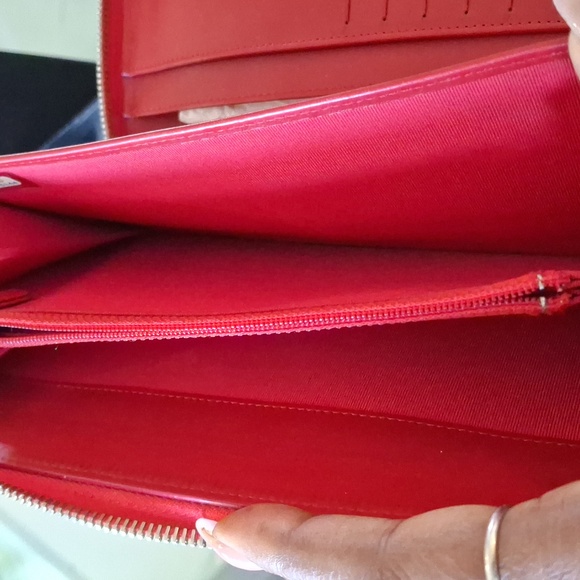 Chanel  Caviar Organizer - Picture 7 of 15